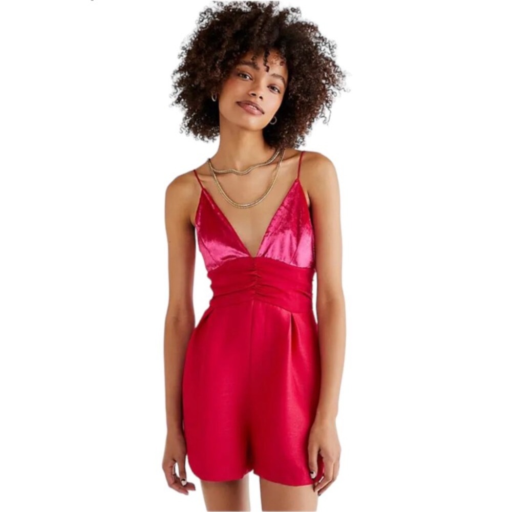 FREE PEOPLE • Sylkie Rose Romper • 12